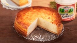 Międzynarodowy Dzień Sernika – odkryj sekrety twarogowego specjału